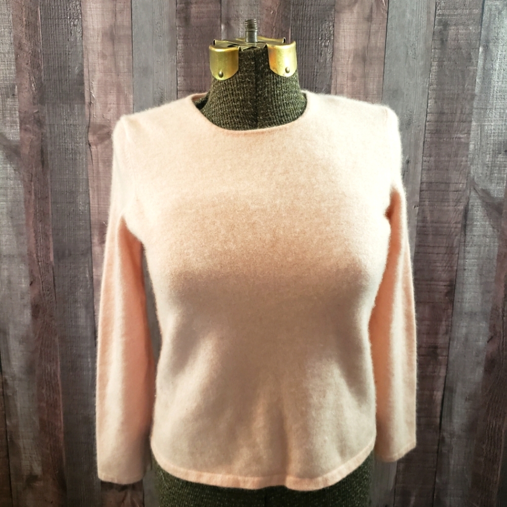 Ann Taylor 100% Cashmere Sweater